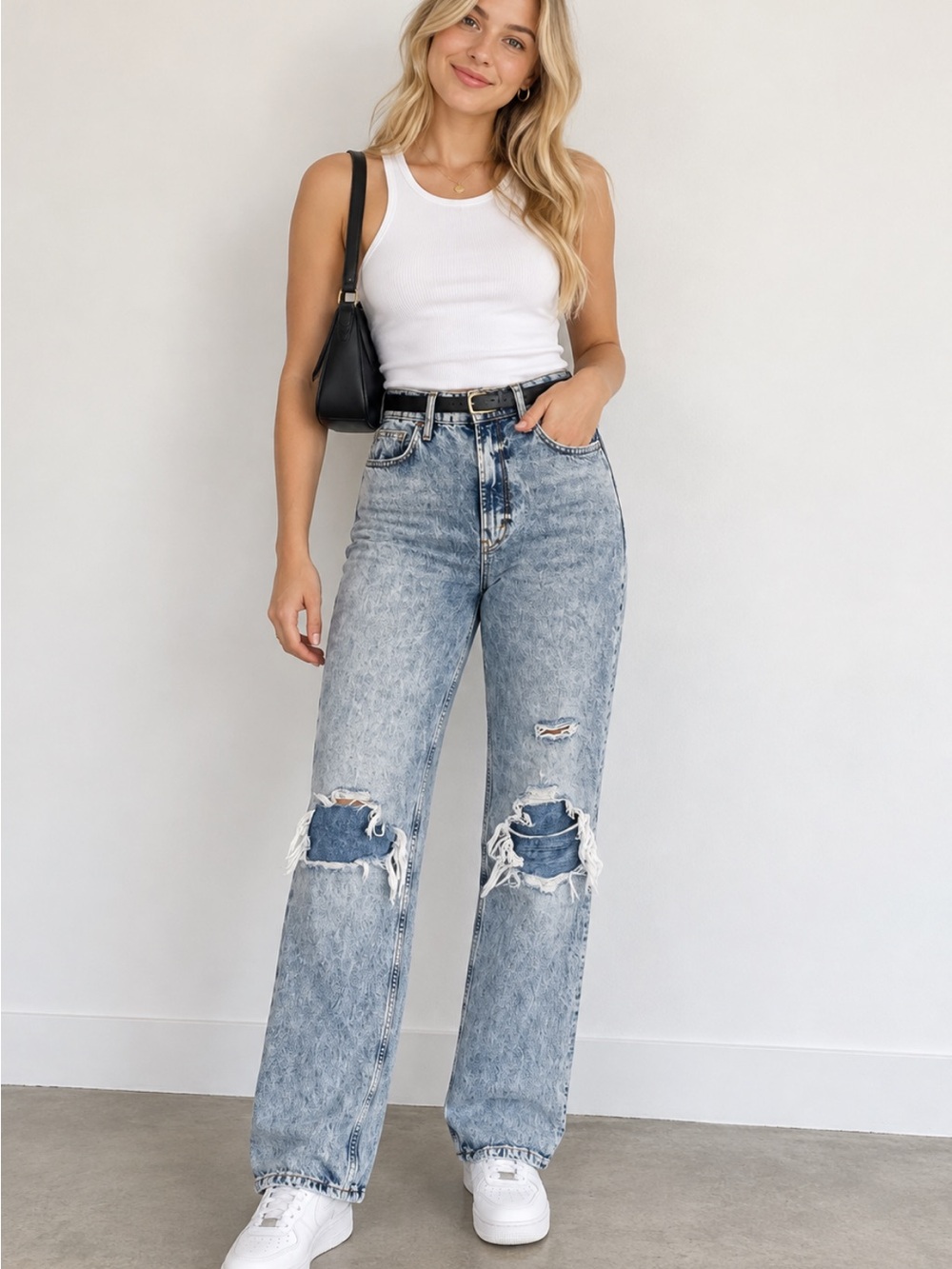 Free People We The Free Twenty Eight Distressed Jeans Size 28 57270